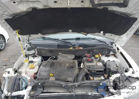 2016 Jeep Compass Sport из США, поврежденный, VIN 1C4NJDBB6GD617933